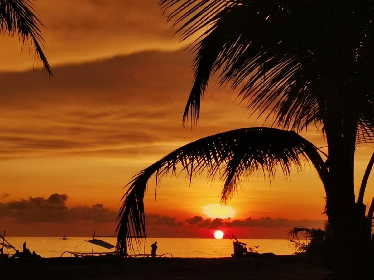 Sulu Sunset Beach Resort Nauhang Екстер'єр фото