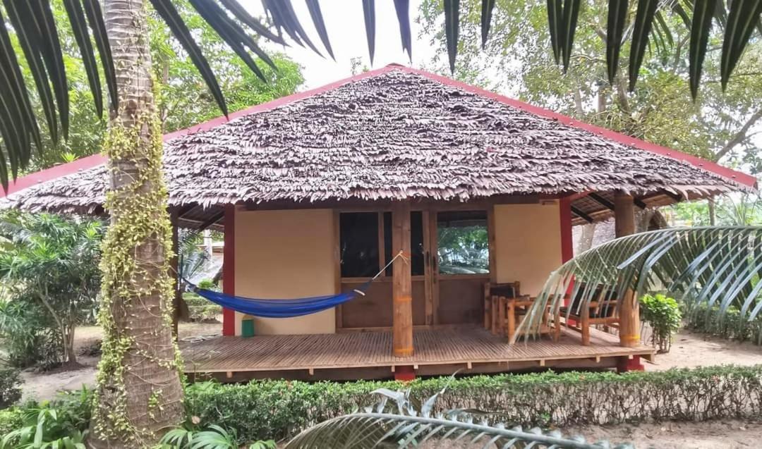 Sulu Sunset Beach Resort Nauhang Екстер'єр фото