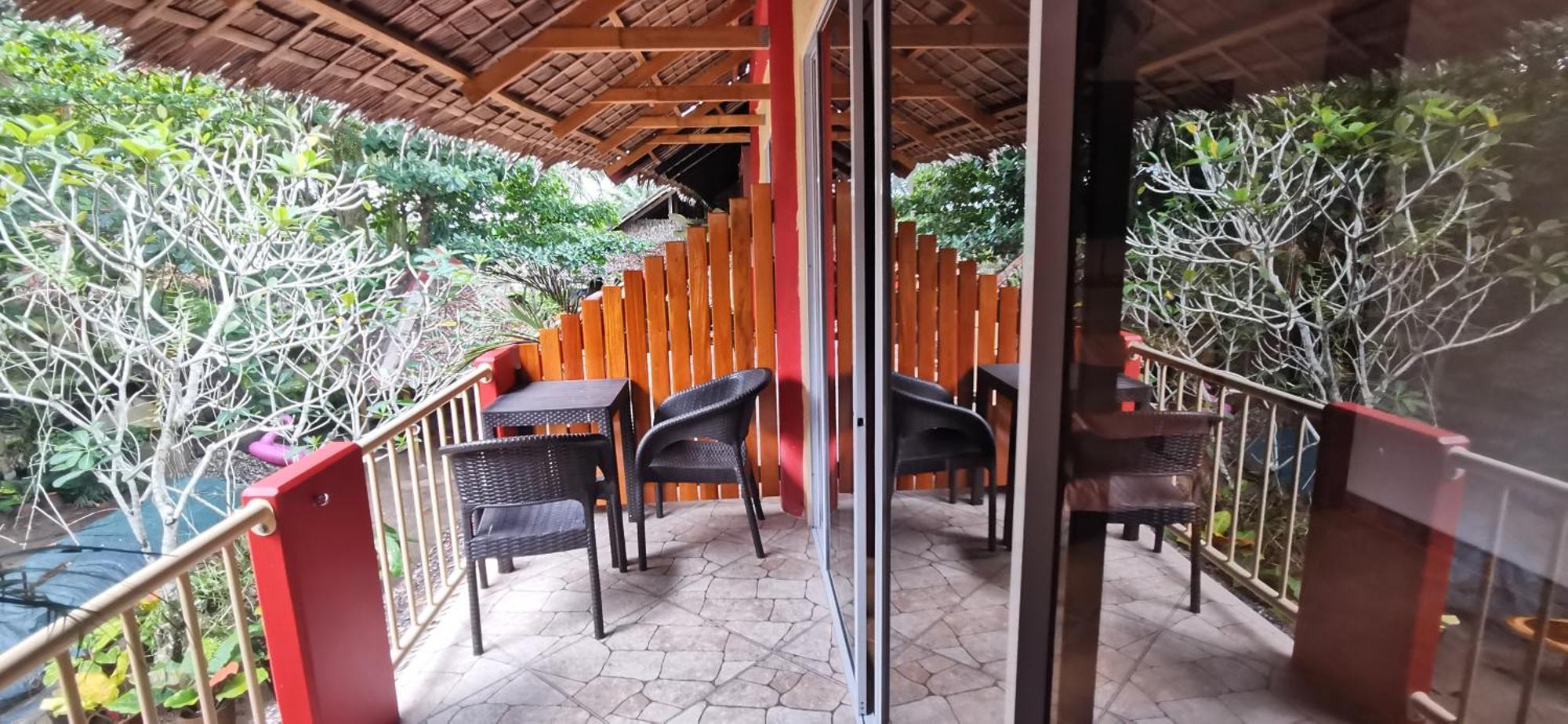Sulu Sunset Beach Resort Nauhang Екстер'єр фото