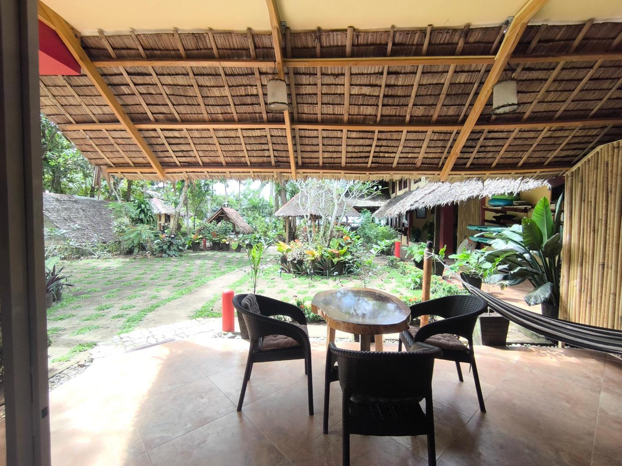 Sulu Sunset Beach Resort Nauhang Екстер'єр фото